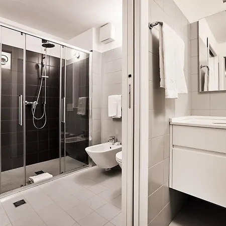 Aparthotel La Perla By Sedar